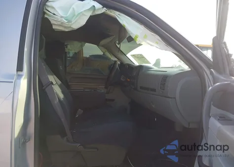 2011 GMC Sierra 1500 Work Truck z USA, uszkodzony, nr VIN 1GTN2TEA6BZ271243